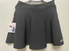 新品未使用　キスオンザグリーン　スカート　黒
