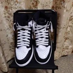 Nike Air Jordan 1 黒白 ハイカットスニーカー 26センチ