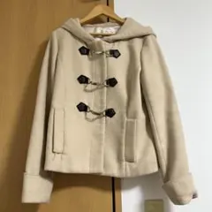 ベージュ ダッフルコート　ByeBye