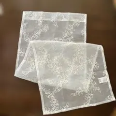 無印良品 カフェカーテン 刺繍 リーフ柄 ホワイト