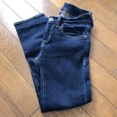 Item thumbnail for item f3f1c048-a4c6-4a0f-88f3-2c579de01b91