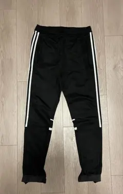 adidas トラックパンツ ジョガーパンツ ブラック