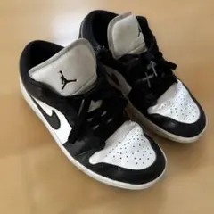 Nike Air Jordan 1 ブラック/ホワイト