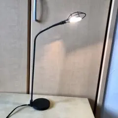 Item thumbnail for item 9eaf30f2-7dea-4d74-8b5c-4b4f06bcb915