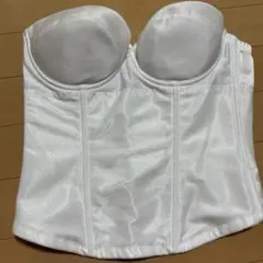 【D80】『最終値下げ』ブライダルインナー ストラップ付き