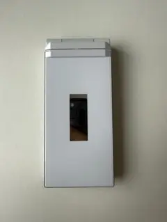 ドコモ　F-01C ホワイト