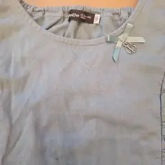 BeBe フリル袖 Tシャツ 140cmのサムネイル