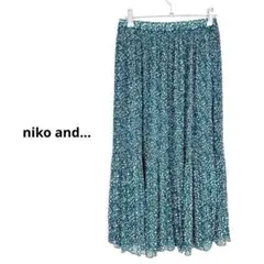 ⭐️ニコアンド　総柄シフォン ロングプリーツスカート ゴム　ミモレ丈　グリーン系のサムネイル