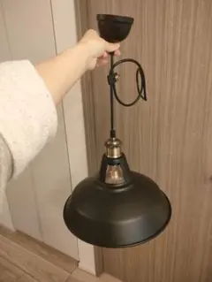 ペンダントライト　ブラック　ゴールド