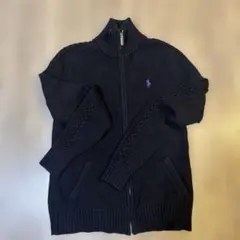 ケーブル編みカーディガン