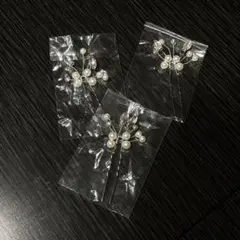 パールとクリスタルのヘアピン3個セット