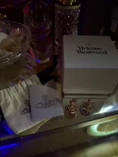 Vivienne Westwood ピアス(両耳用)