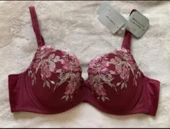 トリンプ ✴︎ストーリーブラジャー D80 深めのカップでしっかりサポート