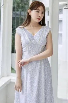 herlipto Lace Trimmed Floral Dress