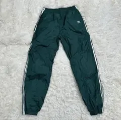✨ adidas 80s トラックパンツ　ナイロンパンツ　国旗タグ XL 緑