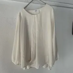 NATURAL BEAUTY BASIC ホワイトトップス Mサイズ