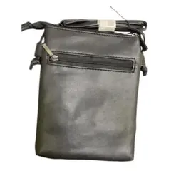 ブラックショルダーバッグ 天然皮革 キルティングデザイン　ラム革　ブラック