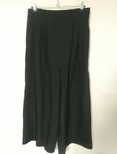 ブラック ワイドパンツ