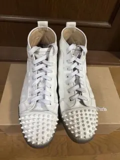 CHRISTIAN LOUBOUTIN Louis Spikes 2 白