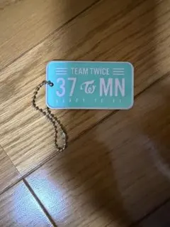 TWICE Mina 壓克力鑰匙圈