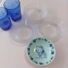 ⭐️ハローキティリボン柄 サラダボール&ブルーガラスグラス.小皿✤6個セット