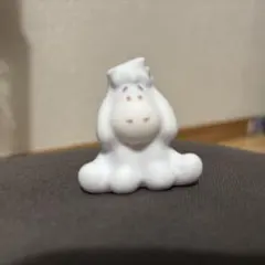 ディズニー　2WAY WHITE POOH シークレットマスコット　イーヨー