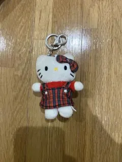 サンリオ LOWRYS FARMコラボハローキティ キーホルダー チェック柄