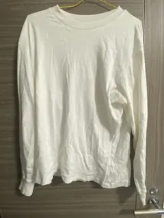 ユニクロ　ソフトタッチクルーネックTシャツ　長袖　Lサイズ　白色