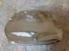 HUSHUSH 　シルバー ポーチ　新品のサムネイル