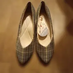 husHusH RAKUKO チェック柄 パンプス 24.0-24.5cmのサムネイル