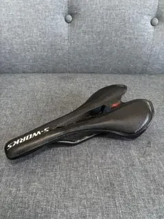 S-WORKS ロードバイク用サドル カーボンレール Toupeのサムネイル