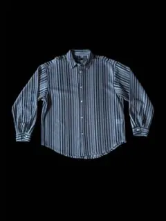 黒と白のストライプ ボタンダウンシャツ