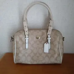 Coach ベージュ ロゴ ハンドバッグ 中型