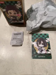 ポップマート 鬼滅の刃 誕生日花 伊黒小芭内 フィギュア