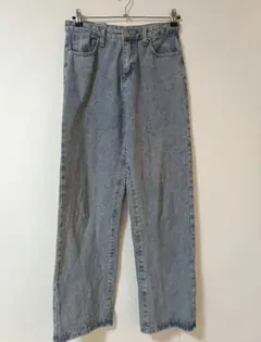 ライトブルー ストレートデニムパンツ