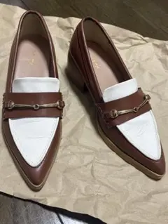 ハーリップトゥ　バイカラー　ビットローファーのサムネイル