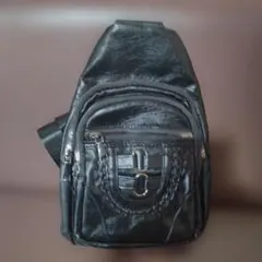 ブラック スリングバッグ 合成皮革
