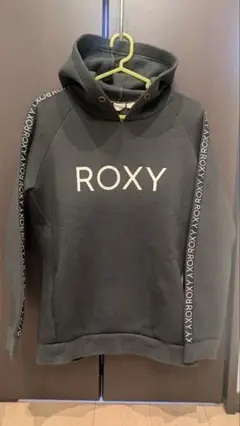 ROXY フード付きパーカー
