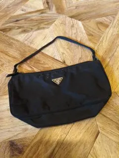 良品！✨】PRADA 巾着ミニポーチ バッグ ナイロン 三角ロゴ ブラック