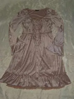 レストローズ　ワンピース 　ピンクベロア