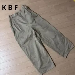 ⭕️【美品】アーバンリサーチ KBF ワイドパンツ ベージュ 美脚 人気　Sサイズのサムネイル