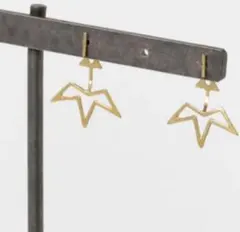 新品　パイコレクション ゴールド　ピアス　鳥　バードのサムネイル