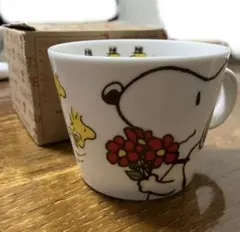 パ*ダ様 PEANUTS スヌーピー マグカップ