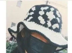 バケットハット　かぎ針編み　新品未使用　匿名配送　コットン糸　白黒