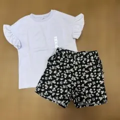 【新品タグ付き】GU 半袖フリルTシャツ 小花柄ショートパンツ２点セット 120