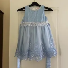 値下げしました　子供ドレス　120