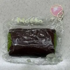 MOMO スクイーズ ロールケーキ