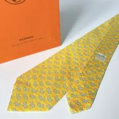 極美品 HERMES エルメス アニマル柄 シルク ネクタイ イエロー