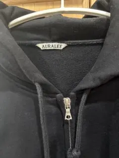 AURALEE ブラック パーカー サイズ5のサムネイル