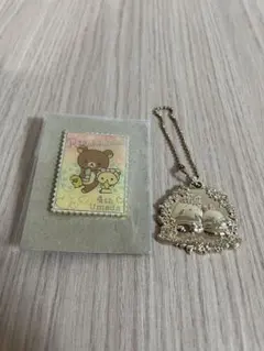 リラックマ 4th Umeda ピンバッジ &すみっコぐらし キーホルダー 2点